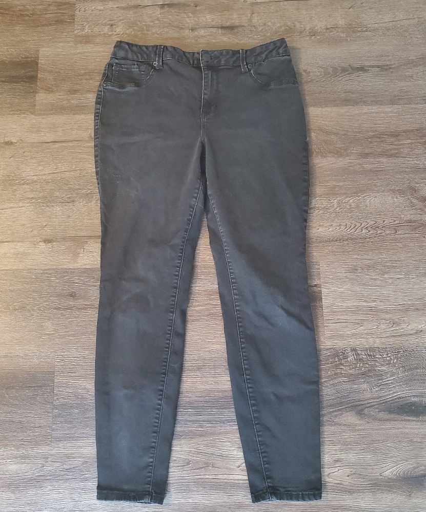 Maurices women's High rise Jeans